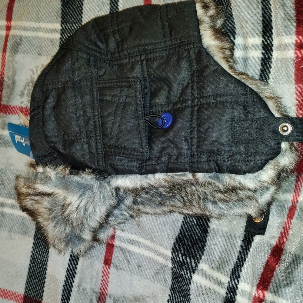 Little boys winter hat, never worn